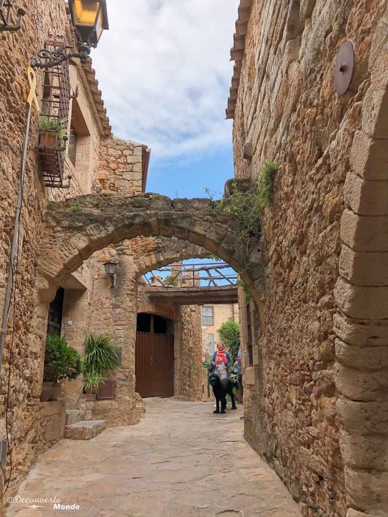 Village de Pals sur la Costa Brava dans mon article Visiter la Catalogne en Espagne : Que voir et que faire en 8 lieux à visiter #espagne #catalogne #europe #barcelone #voyage #costabrava #pals #moyenage