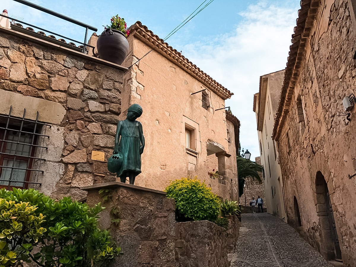 Ville historique médiévale de Tossa de Mar dans mon article Visiter Tossa de Mar sur la Costa Brava en Catalogne en Espagne #tossademar #costabrava #espagne #catalogne #europe #voyage