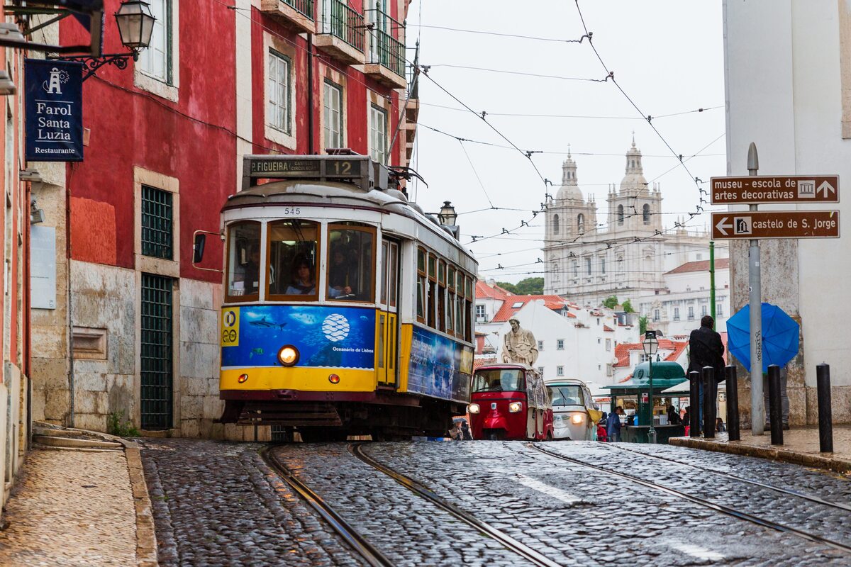 Lisbonne, au Portugal, parmi les plus belles villes d'Europe dans notre article 15 villes d'Europe à visiter absolument | villes europe | villes europe à visiter | plus belles villes d'Europe | europe #europe #ville #voyage